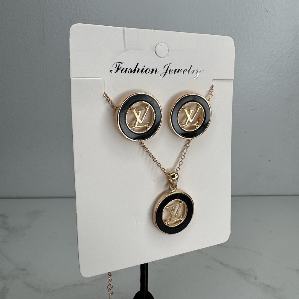 Earring & Necklace Set - Picture 3 of 12